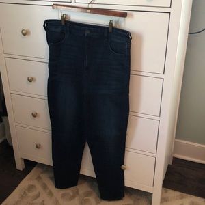 American Eagle Curvy Jeans size 18 short